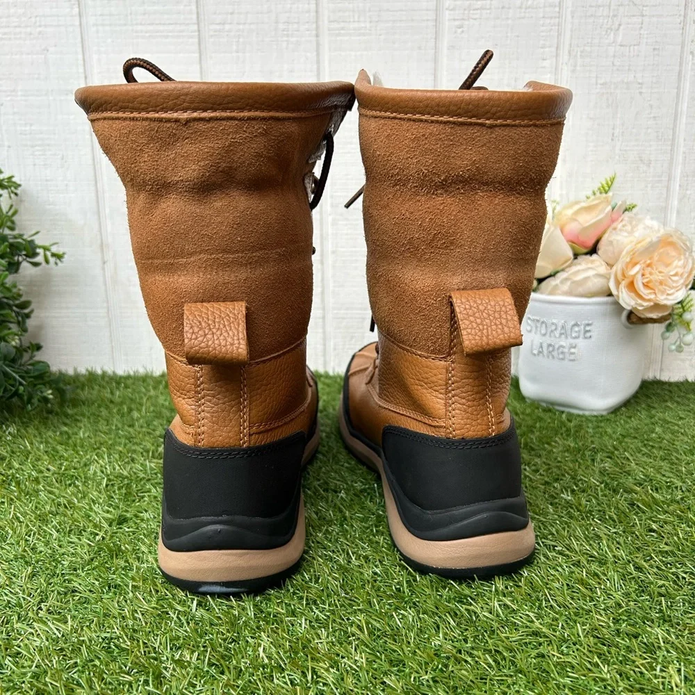 UGG Adirondack III Water Resistant Bootie Color: Chestnut WOMEN Sz 6 $250 gently